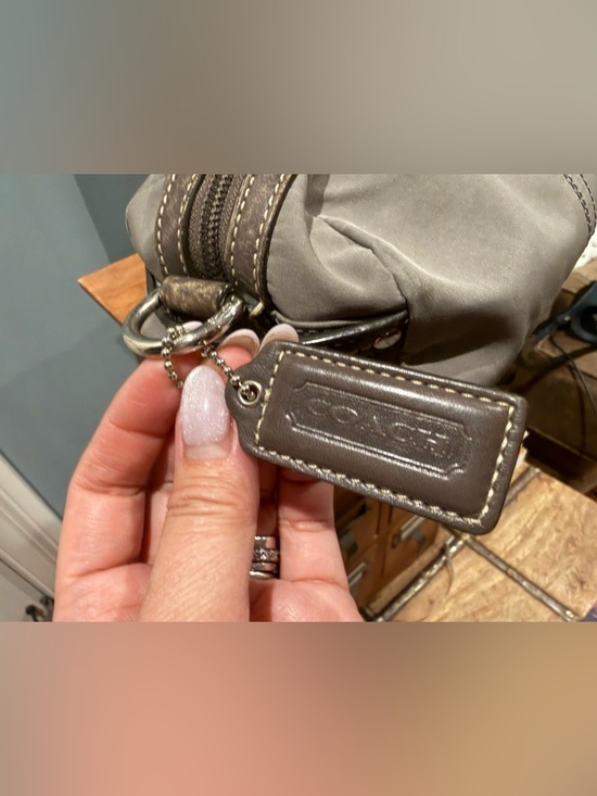 Coach Men's Gray Vintage Nylon Toiletry Bag with Brown leather trim
Accents - Picture 2 of 4